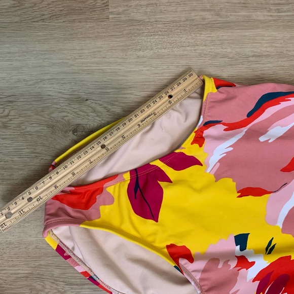 Kona Sol Womens One-piece Swimsuit Size Small Yellow Pink Floral Lightly Padded - Picture 9 of 16